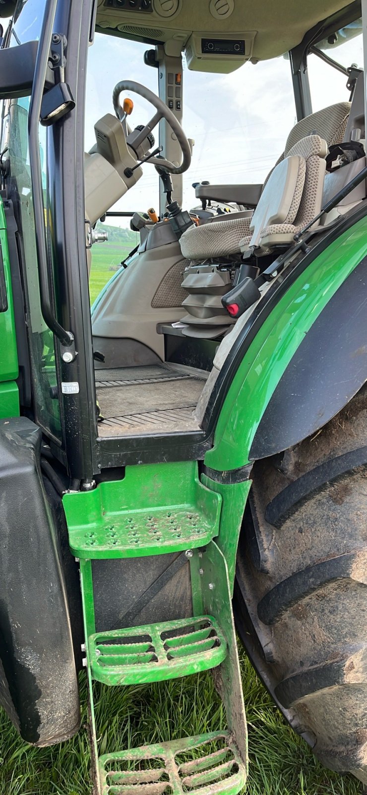 Traktor typu John Deere 5100R, Gebrauchtmaschine v Donaueschingen (Obrázek 14)