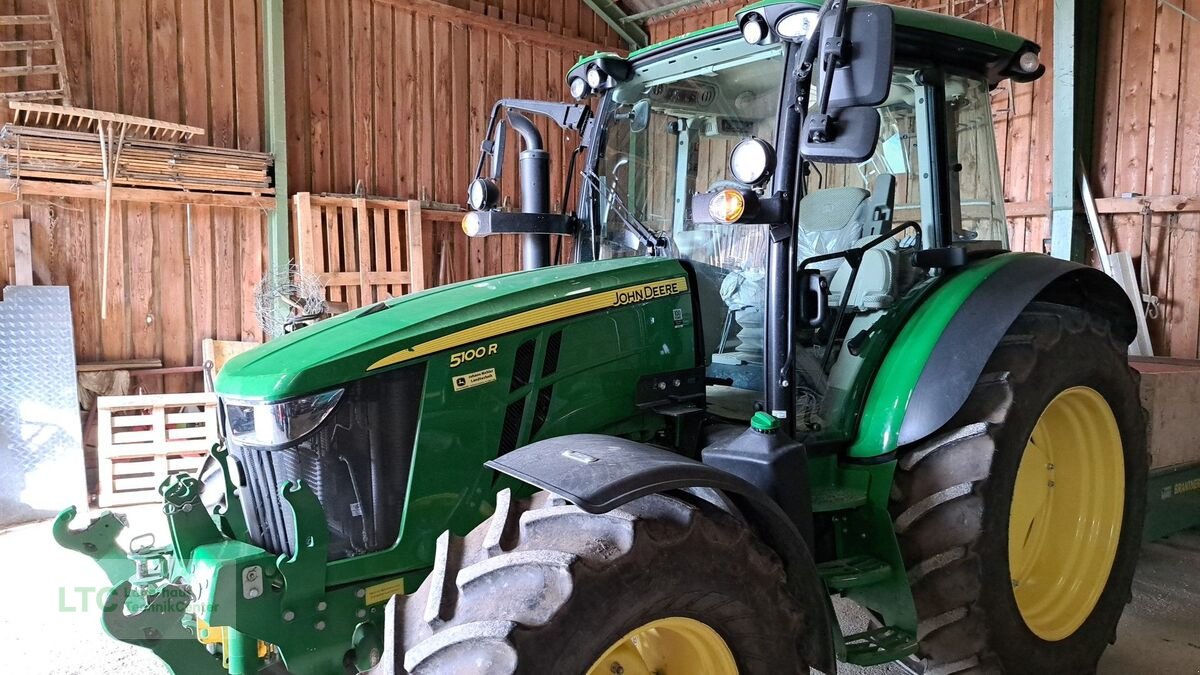 Traktor van het type John Deere 5100R, Gebrauchtmaschine in Redlham (Foto 1)