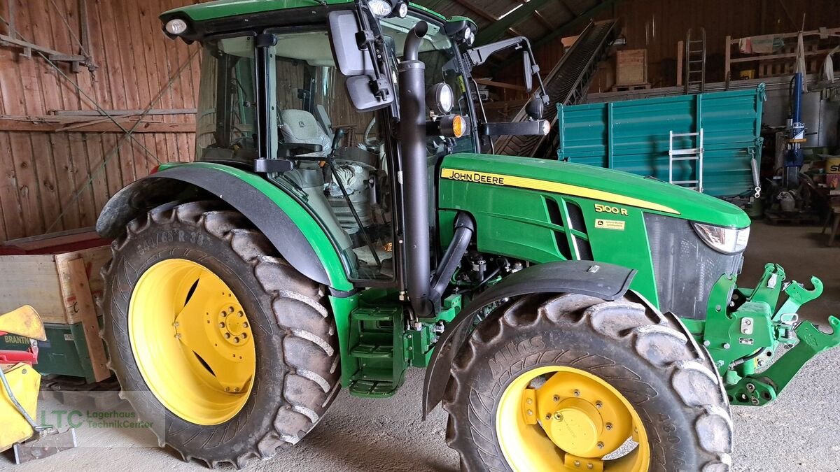 Traktor Türe ait John Deere 5100R, Gebrauchtmaschine içinde Redlham (resim 2)