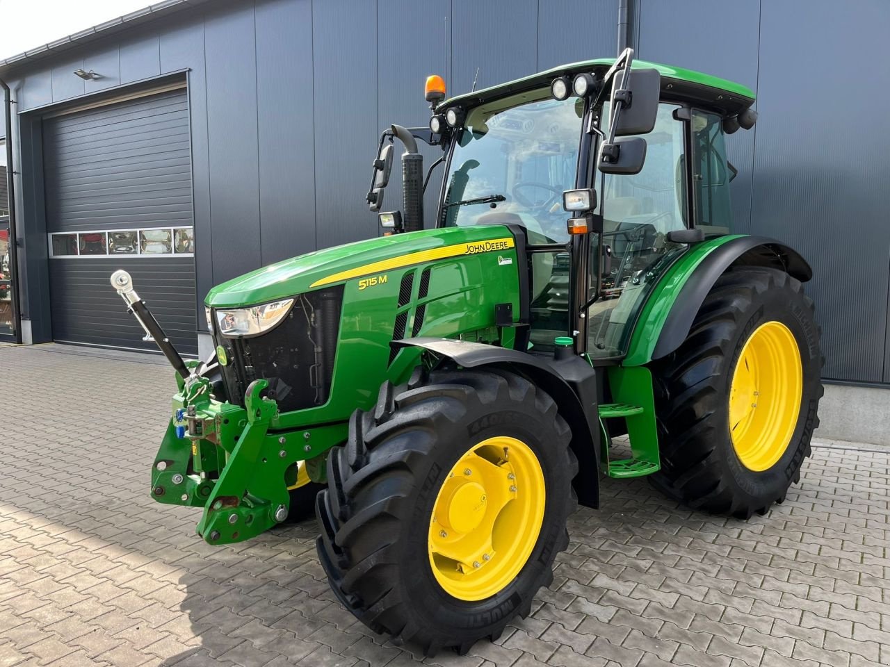 Traktor des Typs John Deere 5115 M, Gebrauchtmaschine in Daarle (Bild 2)