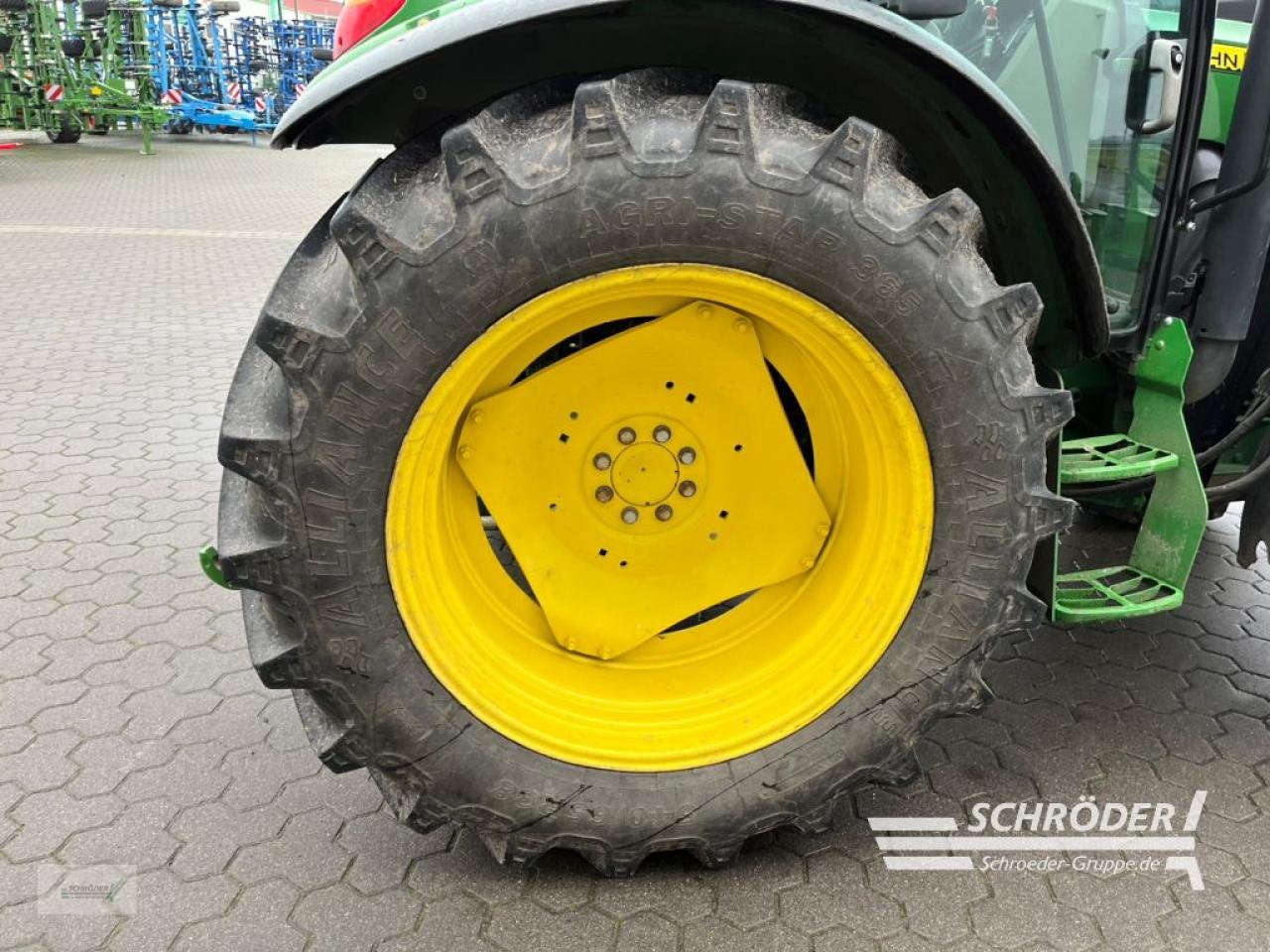 Traktor typu John Deere 5115 M, Gebrauchtmaschine v Leizen (Obrázek 9)