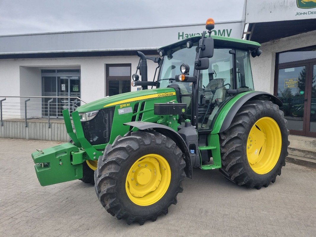 Traktor του τύπου John Deere 5115M MY23 32V/16R 40, Vorführmaschine σε Neubrandenburg (Φωτογραφία 1)