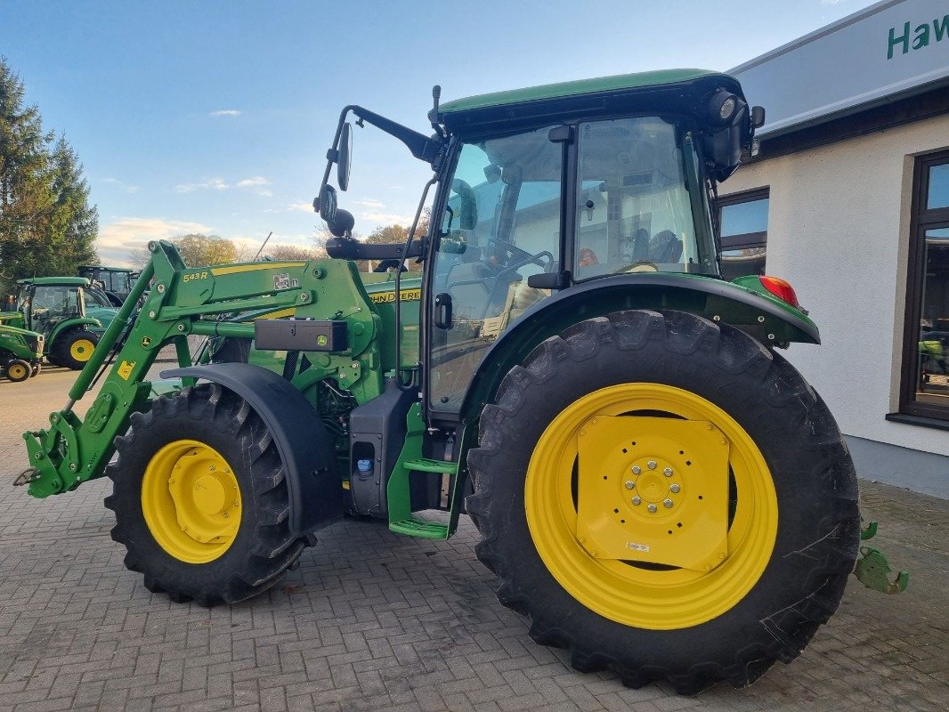 Traktor a típus John Deere 5115M MY23 32V/16R 40, Vorführmaschine ekkor: Neubrandenburg (Kép 7)