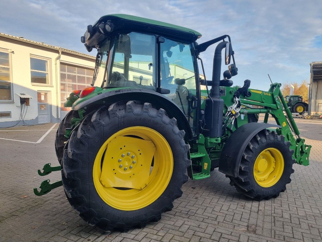 Traktor a típus John Deere 5115M MY23 32V/16R 40, Vorführmaschine ekkor: Neubrandenburg (Kép 4)