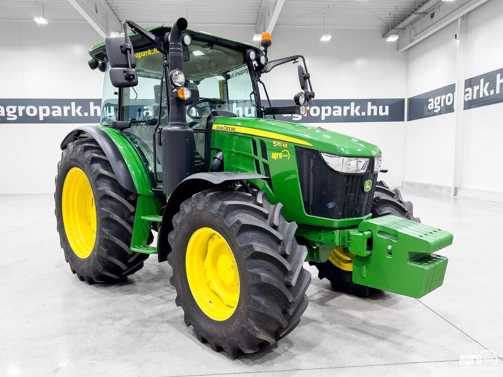 Traktor typu John Deere 5115M, Gebrauchtmaschine w Csengele (Zdjęcie 2)