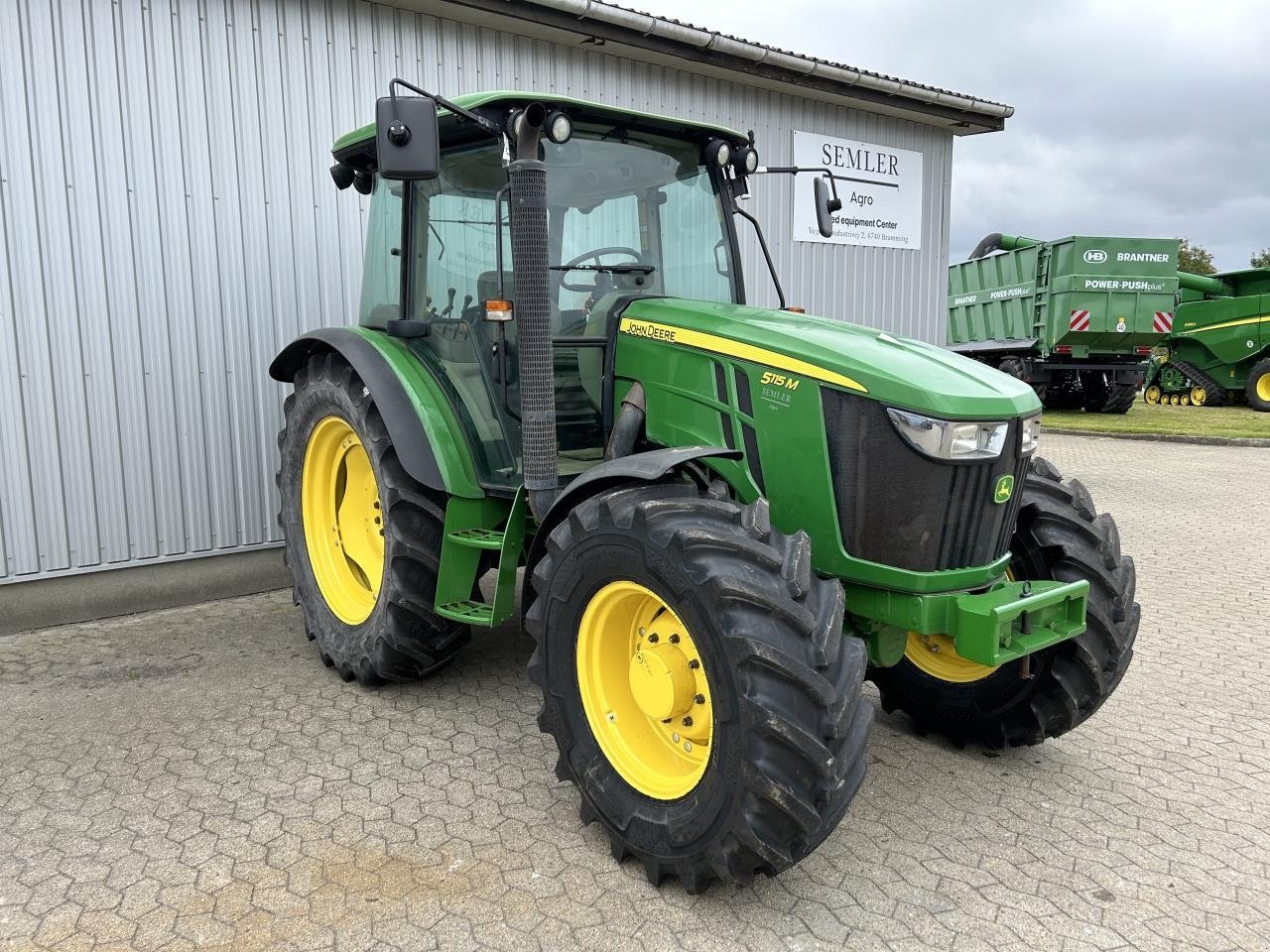 Traktor Türe ait John Deere 5115M, Gebrauchtmaschine içinde Bramming (resim 8)