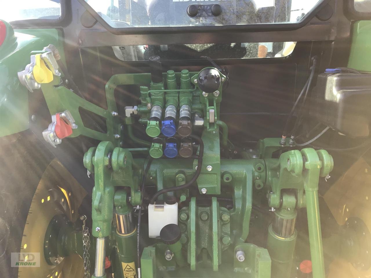 Traktor tip John Deere 5115M, Gebrauchtmaschine in Alt-Mölln (Poză 4)