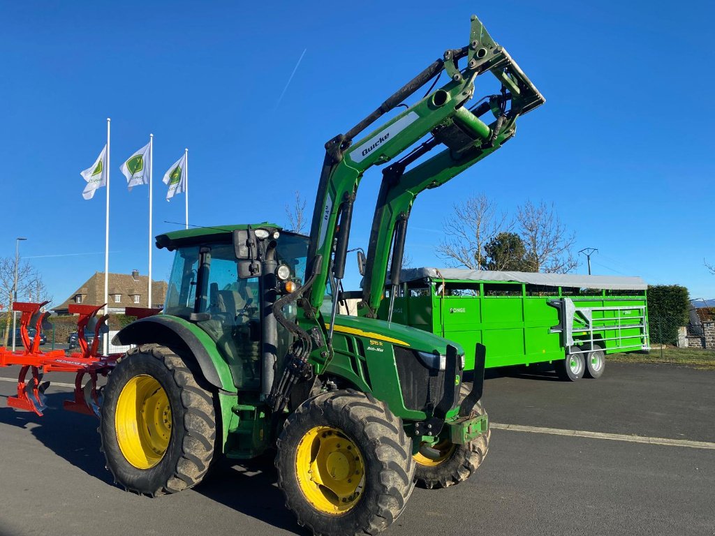 Traktor des Typs John Deere 5115R, Gebrauchtmaschine in SAINT FLOUR (Bild 1)