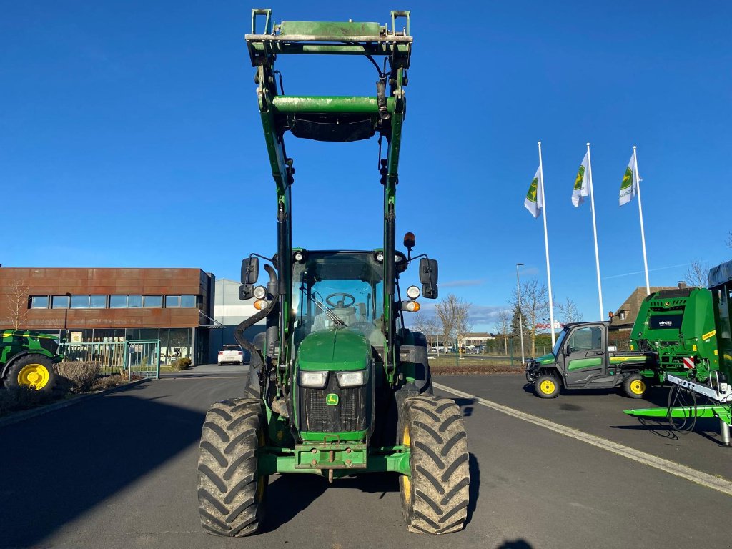 Traktor des Typs John Deere 5115R, Gebrauchtmaschine in SAINT FLOUR (Bild 5)