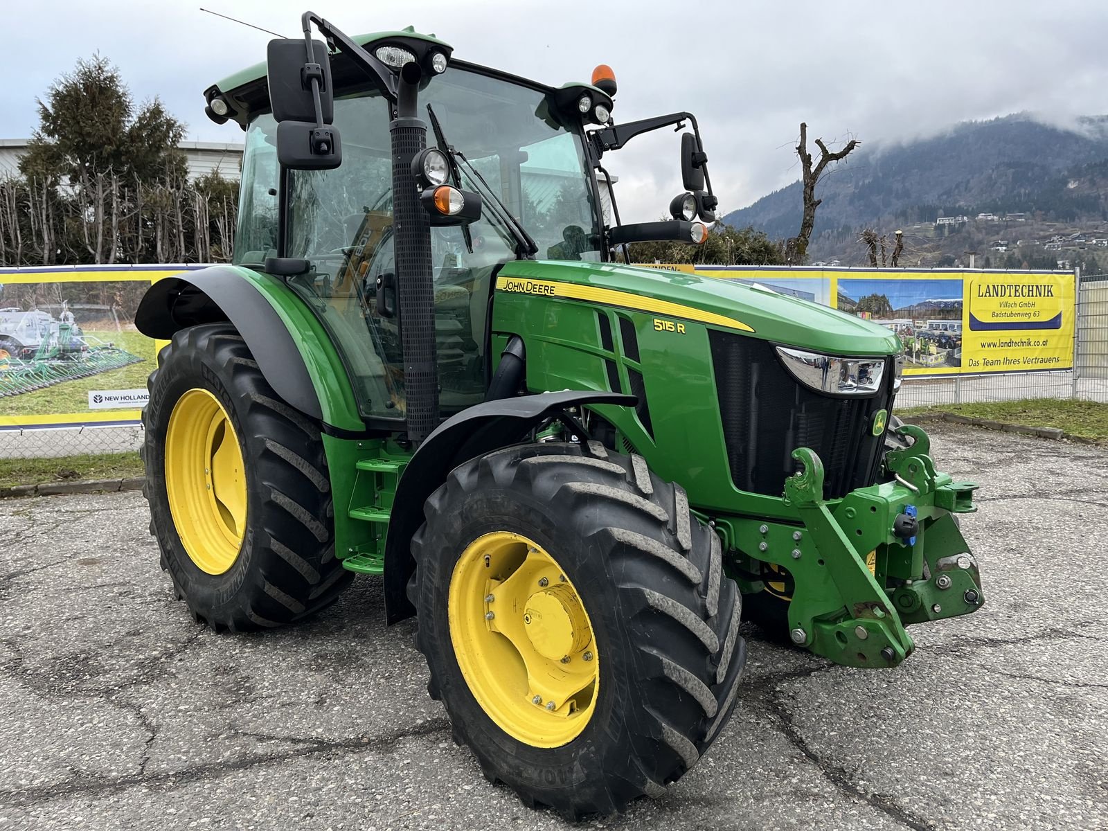 Traktor του τύπου John Deere 5115R, Gebrauchtmaschine σε Villach (Φωτογραφία 1)