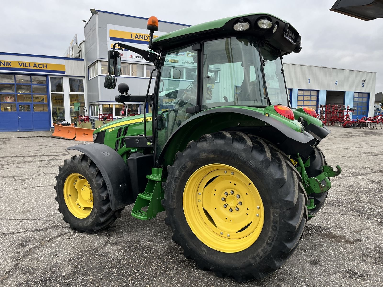 Traktor του τύπου John Deere 5115R, Gebrauchtmaschine σε Villach (Φωτογραφία 9)