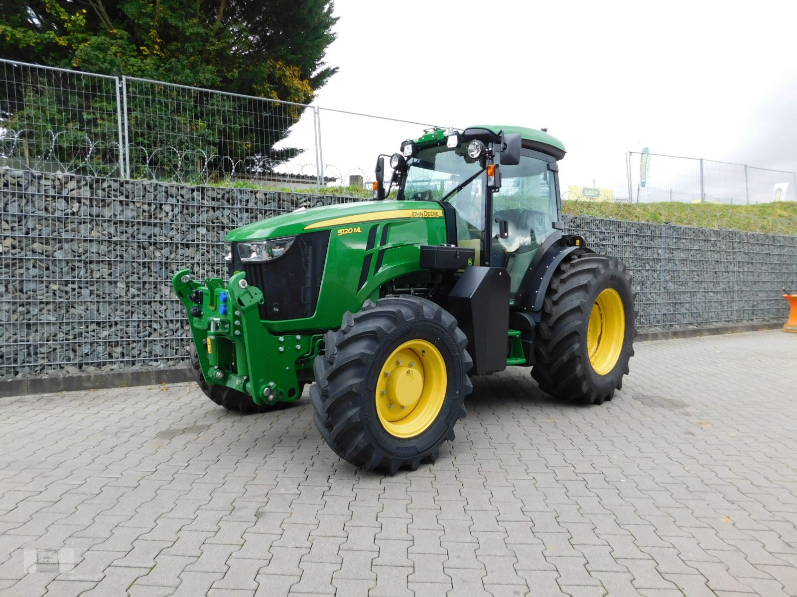 Traktor del tipo John Deere 5120 ML, Neumaschine en Gross-Bieberau (Imagen 4)