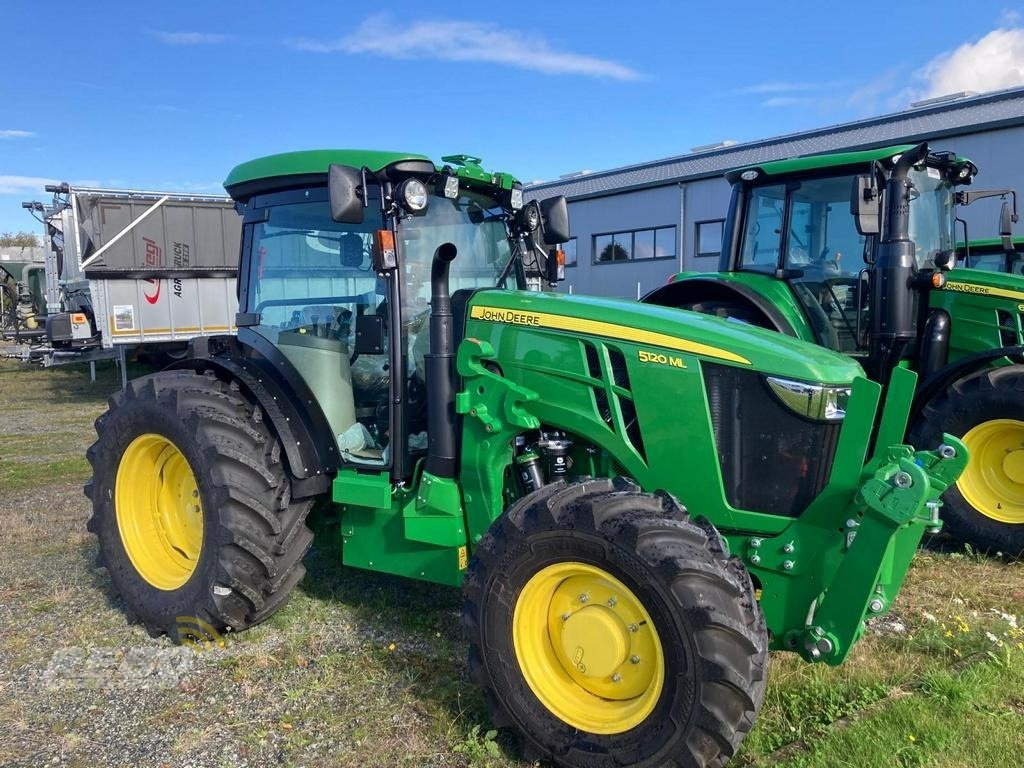 Traktor typu John Deere 5120ML, Neumaschine v Bordelum (Obrázek 2)