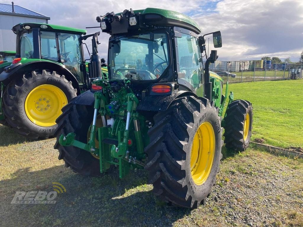 Traktor от тип John Deere 5120ML, Neumaschine в Bordelum (Снимка 4)