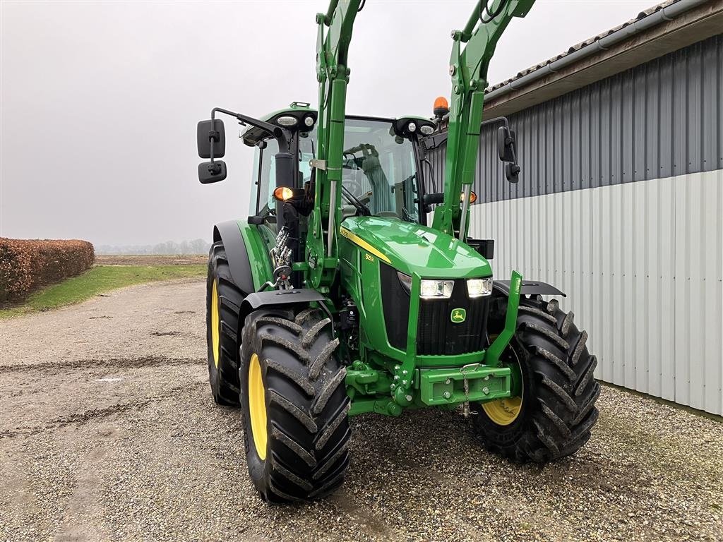 Traktor tipa John Deere 5125R AutoTrac, ILS, JD 543R Frontlæsser, Gebrauchtmaschine u Bælum (Slika 2)