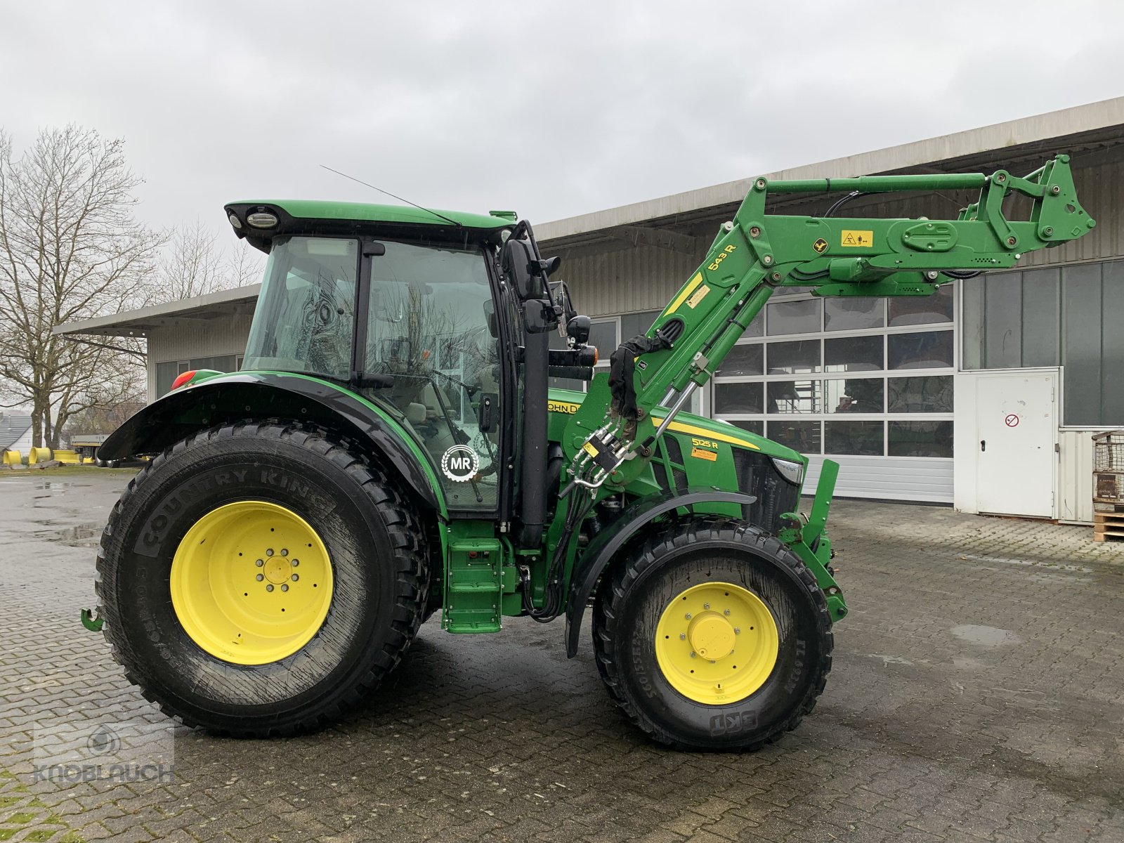 Traktor от тип John Deere 5125R, Gebrauchtmaschine в Kandern-Tannenkirch (Снимка 5)