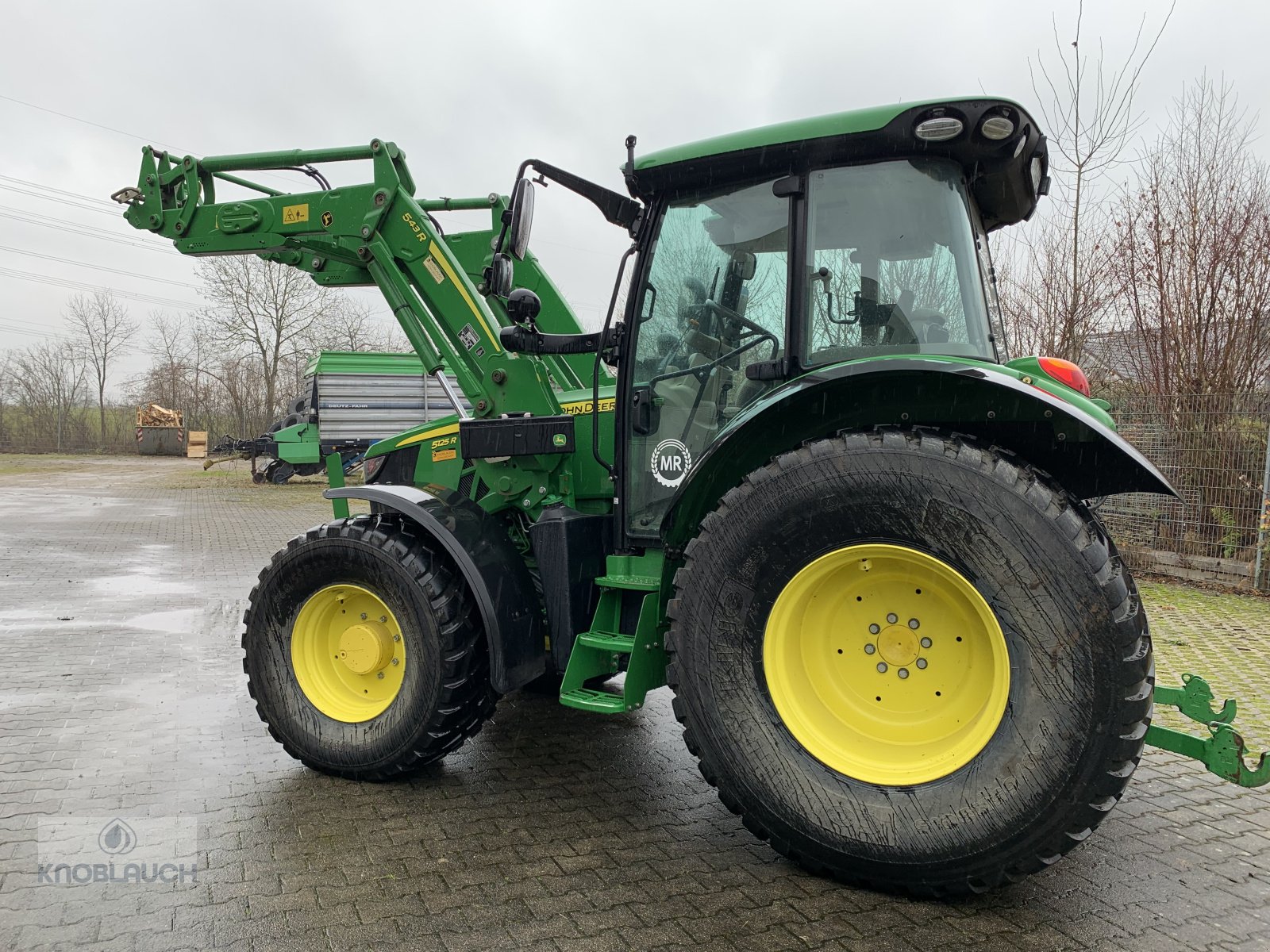 Traktor от тип John Deere 5125R, Gebrauchtmaschine в Kandern-Tannenkirch (Снимка 7)