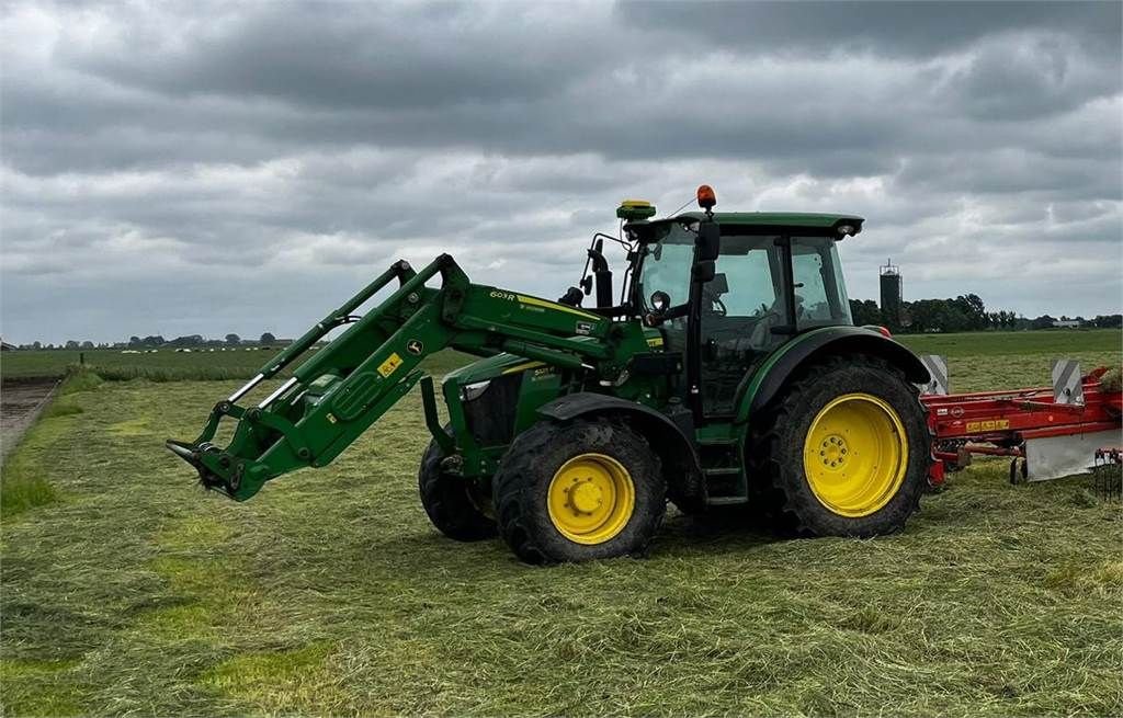 Traktor типа John Deere 5125R, Gebrauchtmaschine в Bant (Фотография 1)