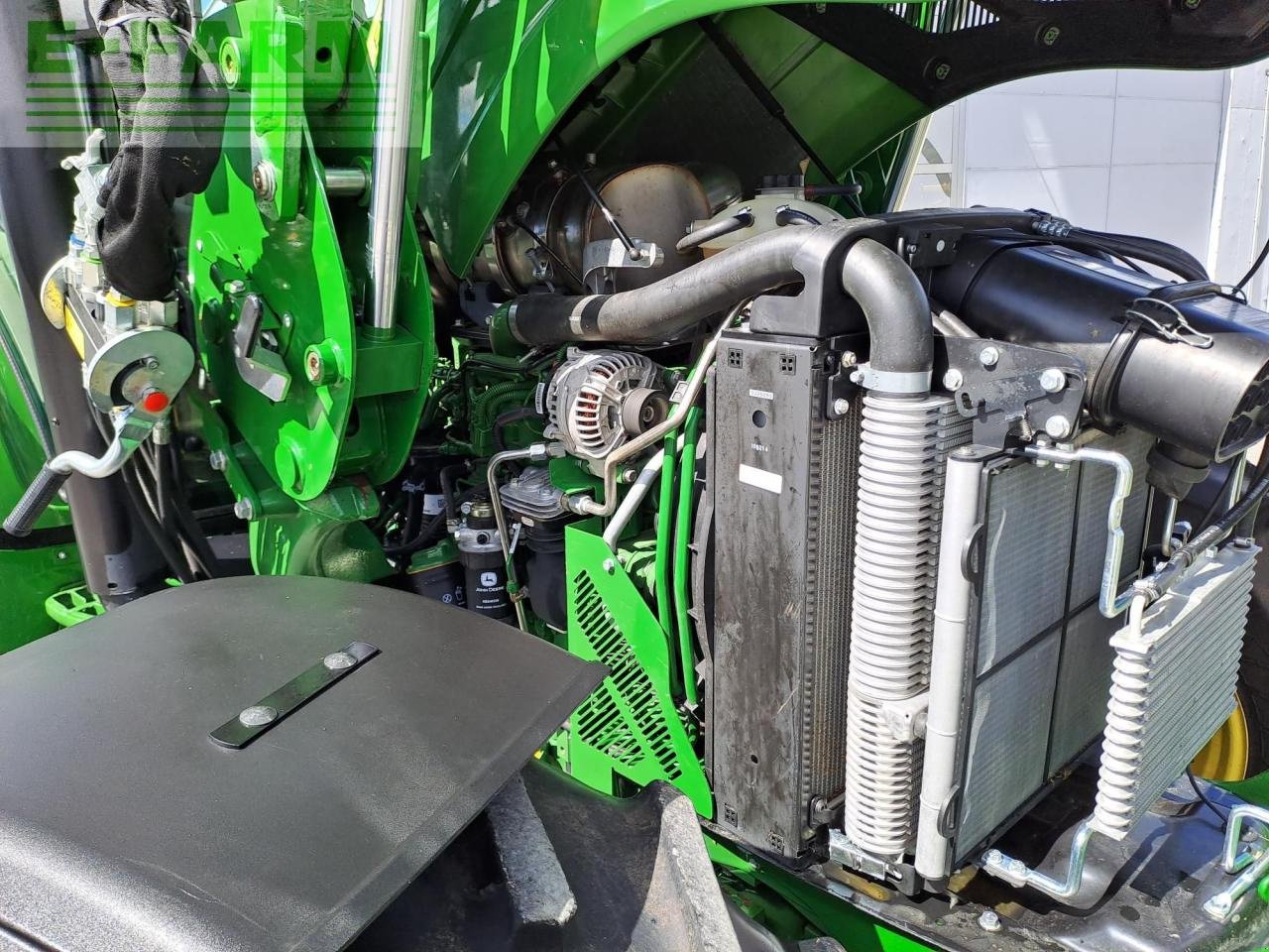 Traktor des Typs John Deere 5125R, Gebrauchtmaschine in OSIJEK (Bild 11)