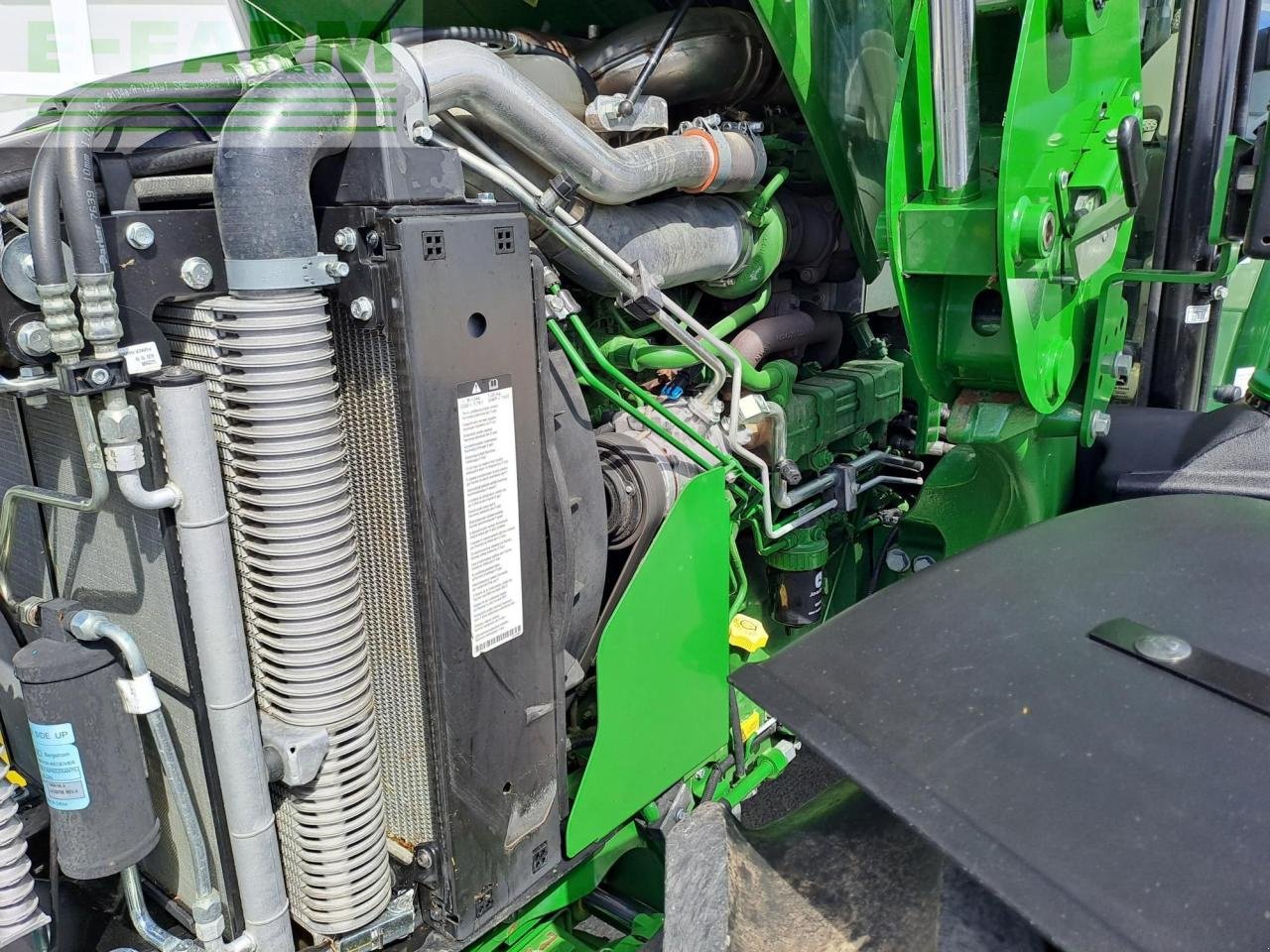 Traktor des Typs John Deere 5125R, Gebrauchtmaschine in OSIJEK (Bild 19)