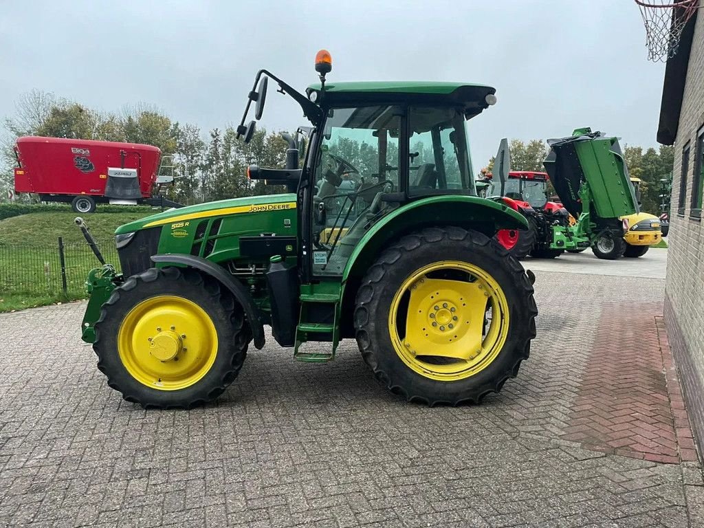 Traktor типа John Deere 5125R, Gebrauchtmaschine в Vriezenveen (Фотография 10)