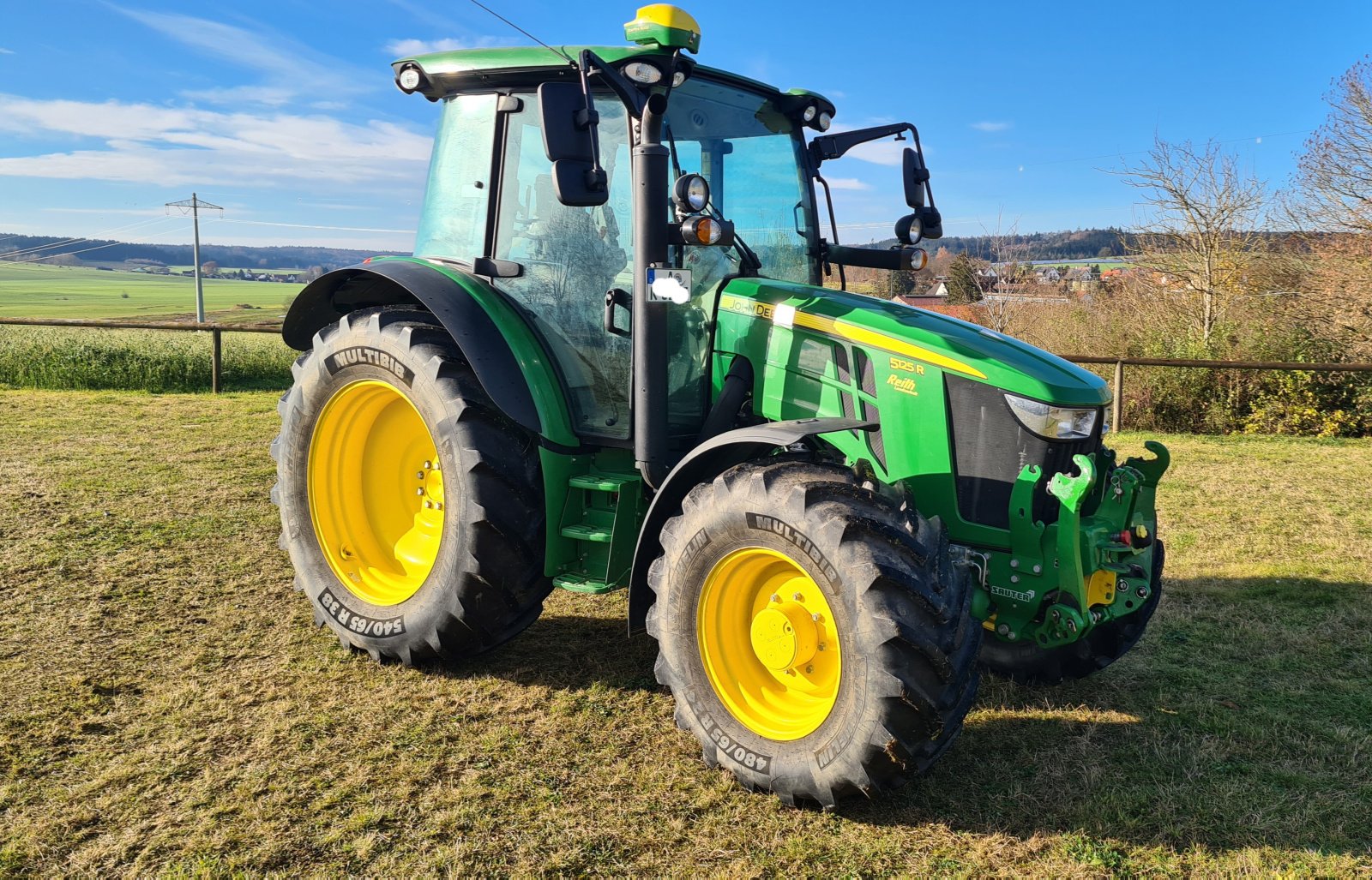 Traktor типа John Deere 5125R, Gebrauchtmaschine в Horgau (Фотография 1)