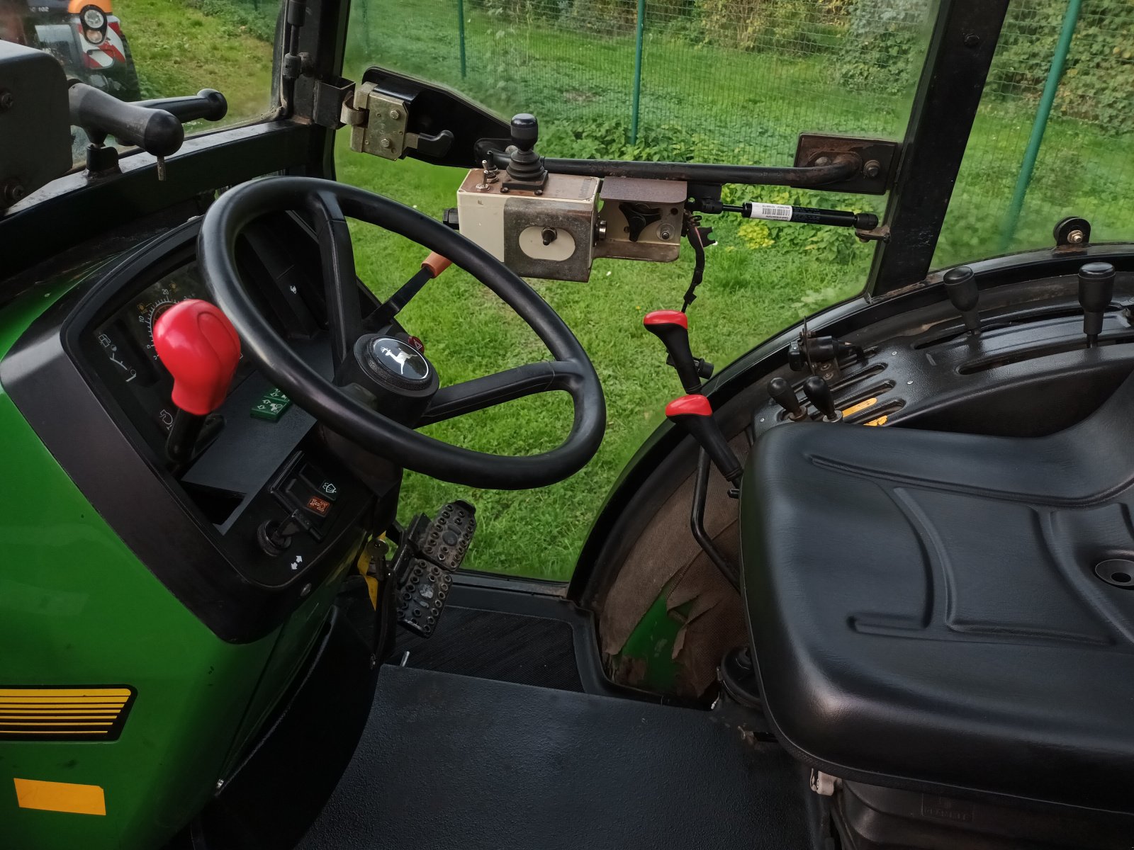 Traktor typu John Deere 5300 N, Gebrauchtmaschine w Kretzschau  (Zdjęcie 2)