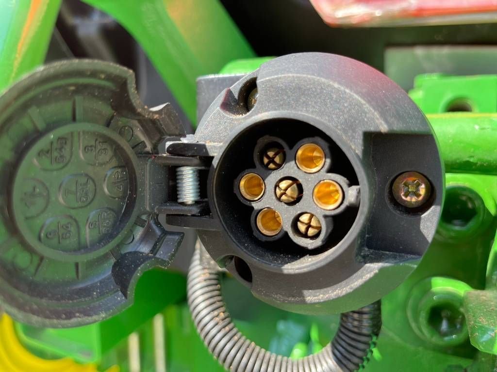 Traktor of the type John Deere 5310 4WD - 55hp - New / Unused, Neumaschine in Veldhoven (Picture 10)