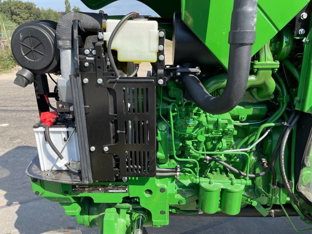 Traktor del tipo John Deere 5310 4WD - 55hp - New / Unused, Neumaschine en Veldhoven (Imagen 11)