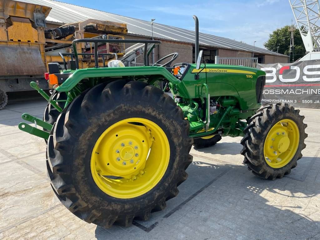 Traktor от тип John Deere 5310 4WD - 55hp - New / Unused, Neumaschine в Veldhoven (Снимка 4)