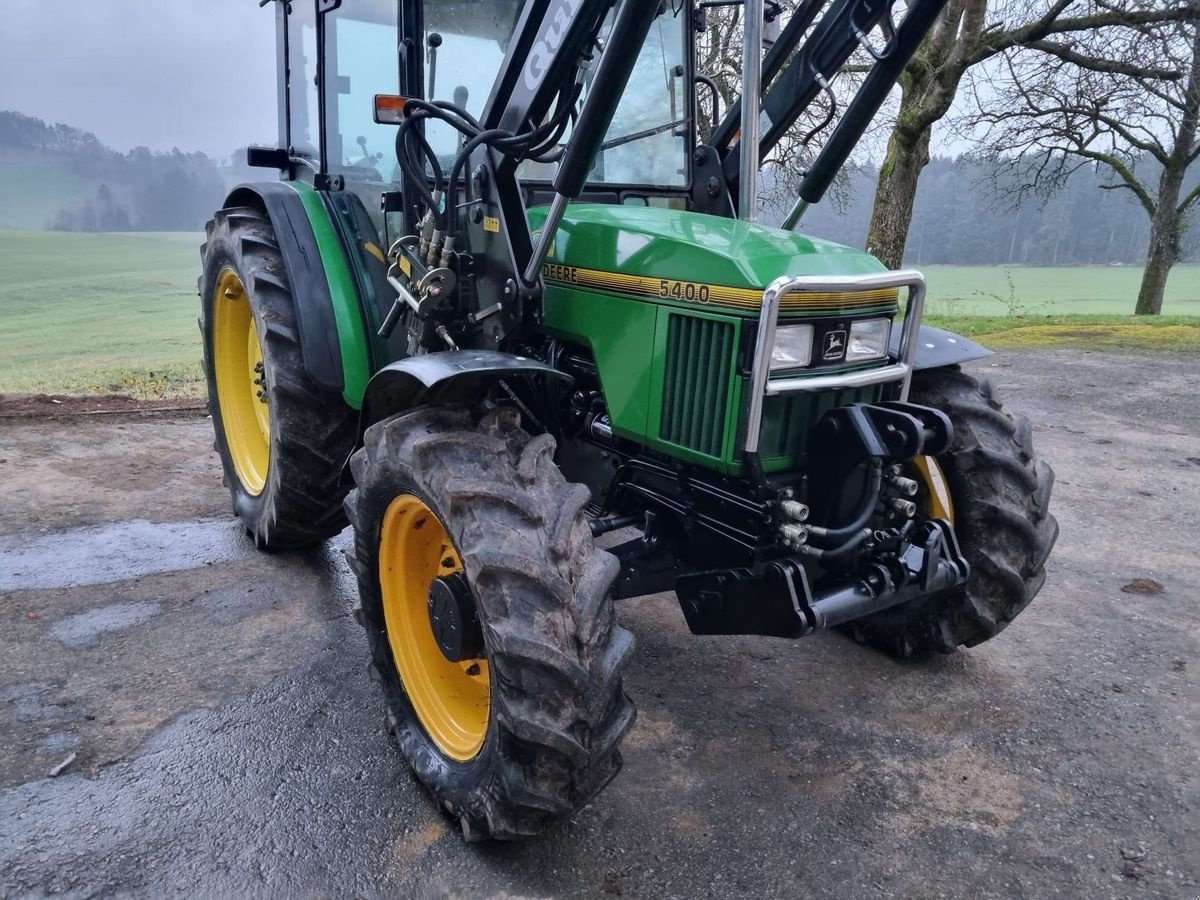 Traktor del tipo John Deere 5400 A, Gebrauchtmaschine en Traberg (Imagen 4)