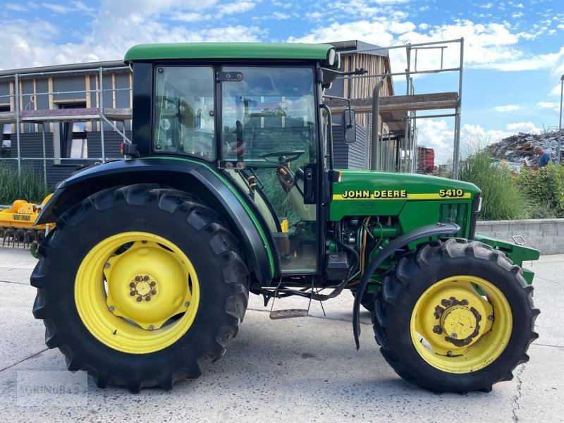 Traktor van het type John Deere 5410, Gebrauchtmaschine in Prenzlau (Foto 2)