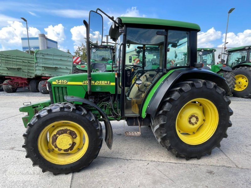 Traktor van het type John Deere 5410, Gebrauchtmaschine in Prenzlau (Foto 8)