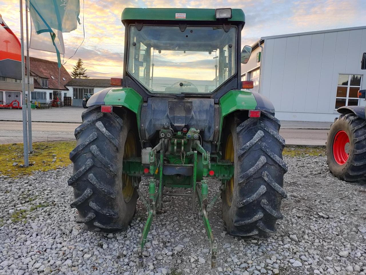 Traktor van het type John Deere 5500, Gebrauchtmaschine in Schopfloch (Foto 3)