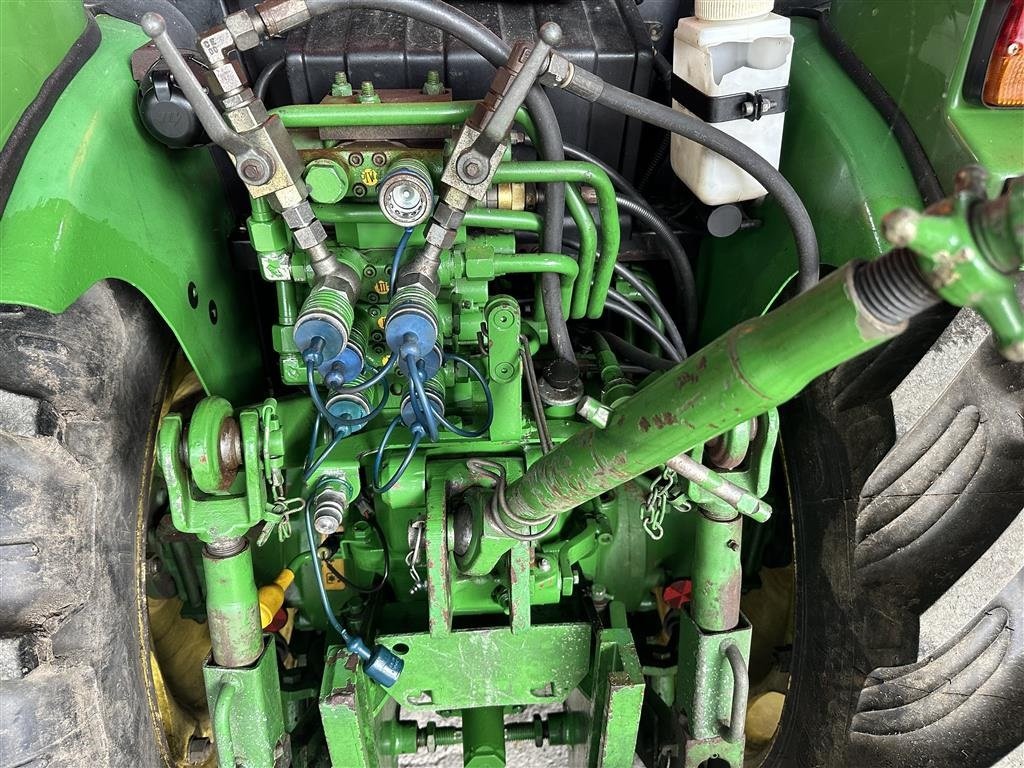 Traktor Türe ait John Deere 5515V, Gebrauchtmaschine içinde Roskilde (resim 4)