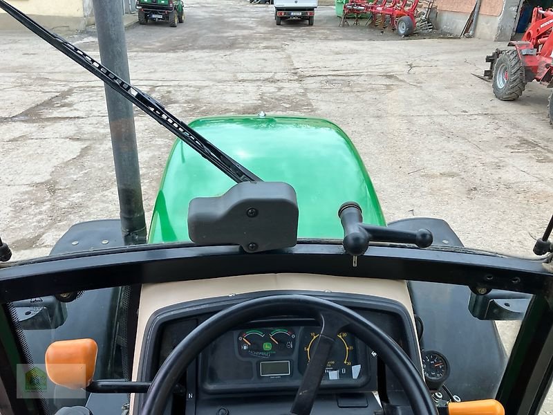 Traktor типа John Deere 5615 F, Gebrauchtmaschine в Salsitz (Фотография 8)