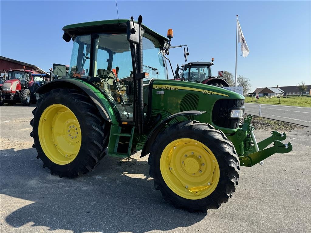 Traktor du type John Deere 5620 KUN 2400 TIMER OG FRONT PTO!, Gebrauchtmaschine en Nørager (Photo 8)