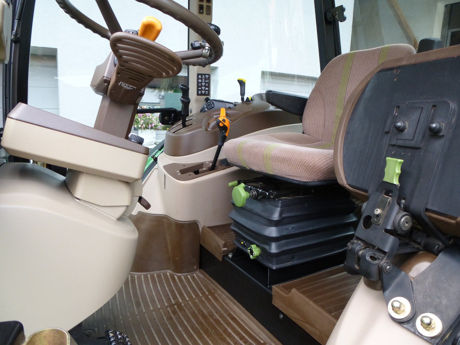 Traktor a típus John Deere 5620, Gebrauchtmaschine ekkor: Petersdorf (Kép 10)