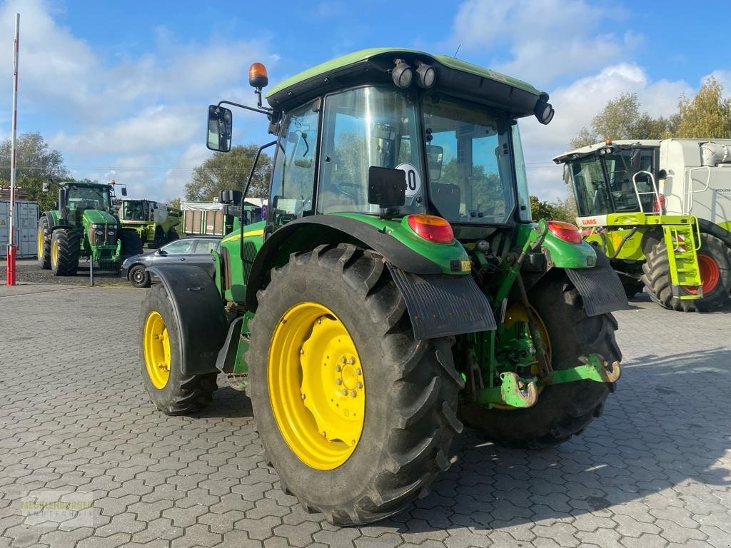 Traktor Türe ait John Deere 5620, Gebrauchtmaschine içinde Mühlengeez (resim 3)