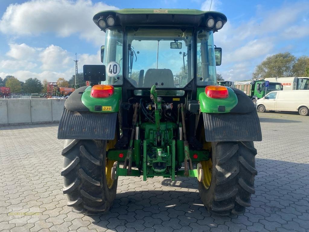 Traktor typu John Deere 5620, Gebrauchtmaschine w Mühlengeez (Zdjęcie 4)