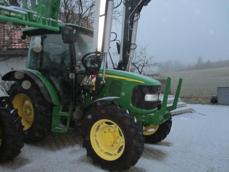 Traktor of the type John Deere 5620, Gebrauchtmaschine in Michelsneukirchen (Picture 1)