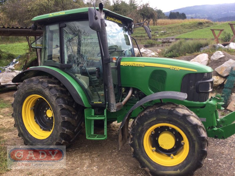 Traktor del tipo John Deere 5720 Premium, Gebrauchtmaschine en Lebring