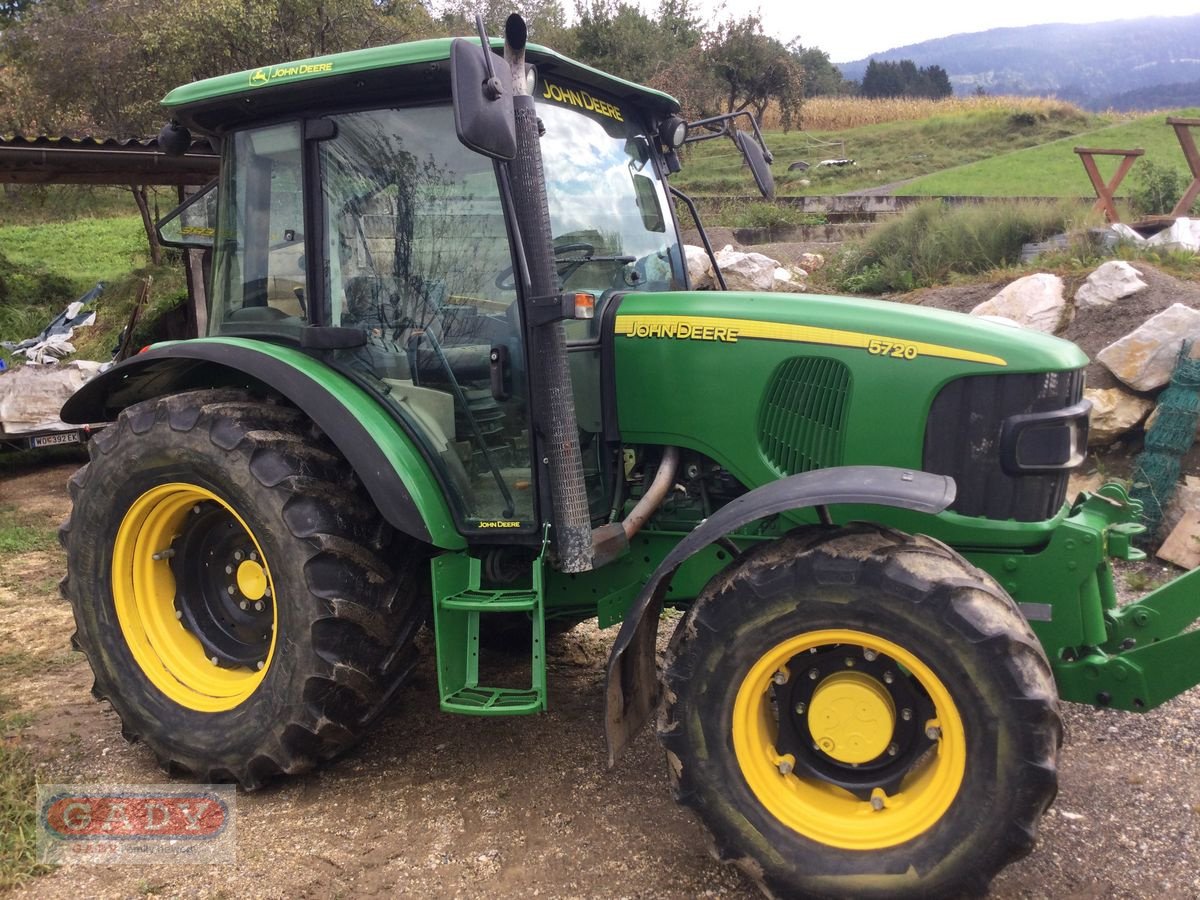 Traktor van het type John Deere 5720 SE, Gebrauchtmaschine in Lebring (Foto 1)