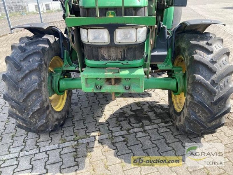 Traktor des Typs John Deere 5720, Gebrauchtmaschine in Olfen  (Bild 12)