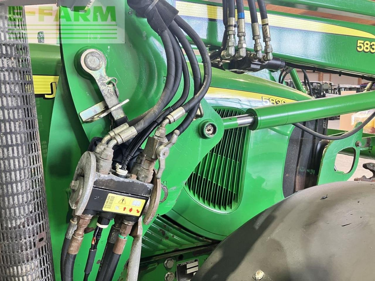 Traktor typu John Deere 5820 premium, Gebrauchtmaschine w Sierning (Zdjęcie 10)