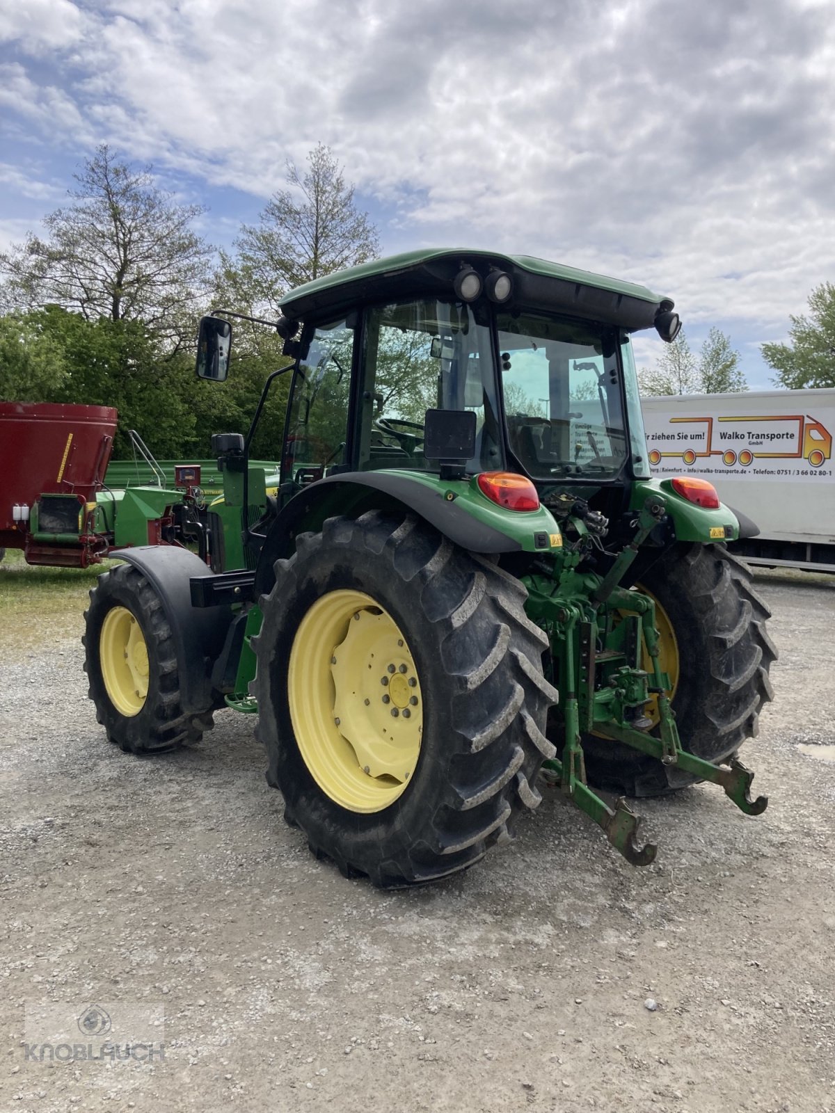 Traktor типа John Deere 5820, Gebrauchtmaschine в Ravensburg (Фотография 5)