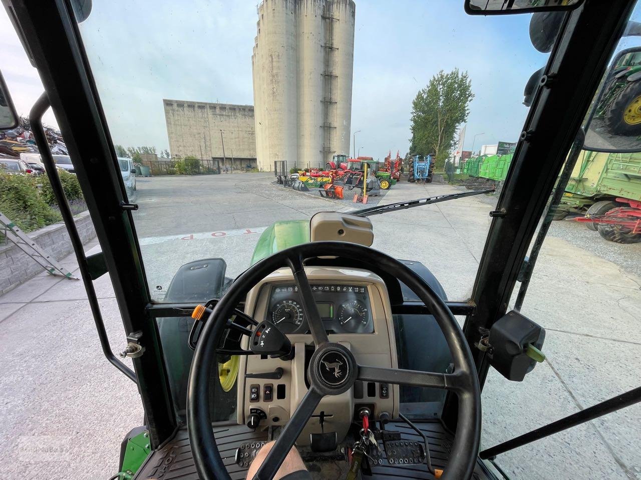 Traktor typu John Deere 5820, Gebrauchtmaschine w Prenzlau (Zdjęcie 18)