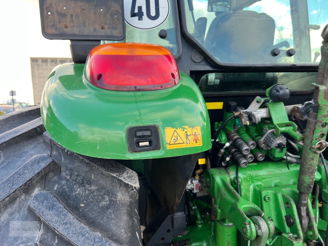 Traktor of the type John Deere 5820, Gebrauchtmaschine in Prenzlau (Picture 15)