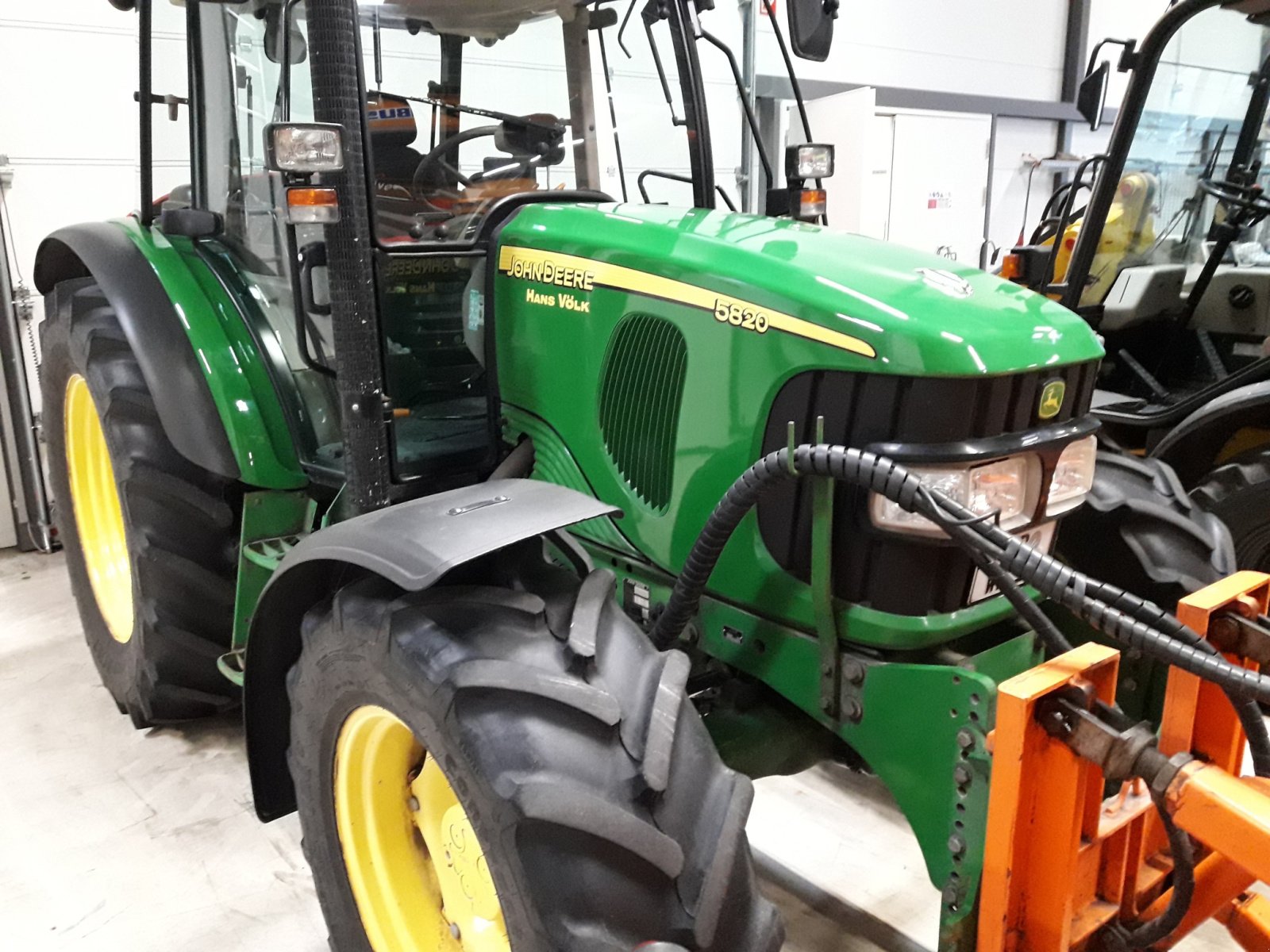 Traktor Türe ait John Deere 5820, Gebrauchtmaschine içinde Geretsried (resim 12)