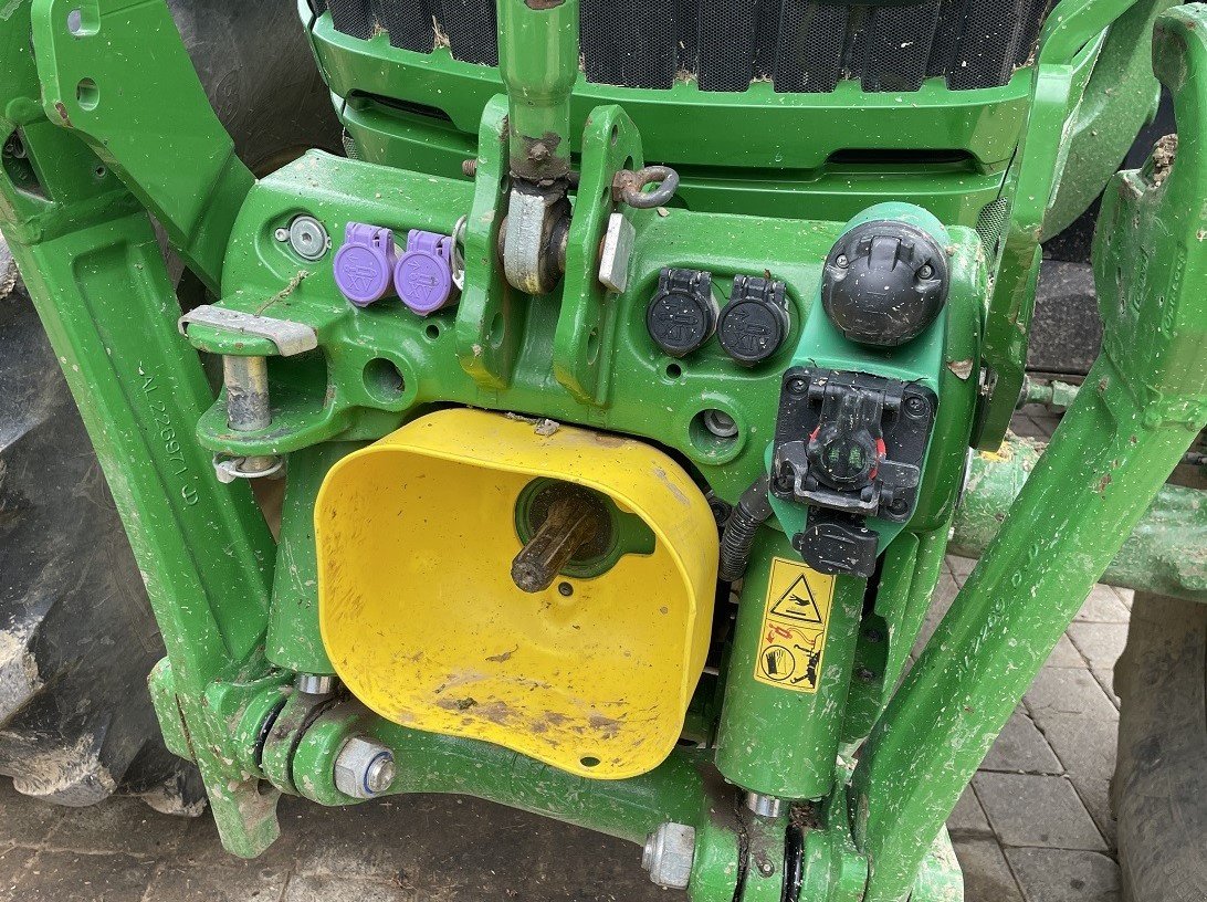 Traktor typu John Deere 6 R 250 AP RTK, Gebrauchtmaschine w MARKERSDORF (Zdjęcie 4)